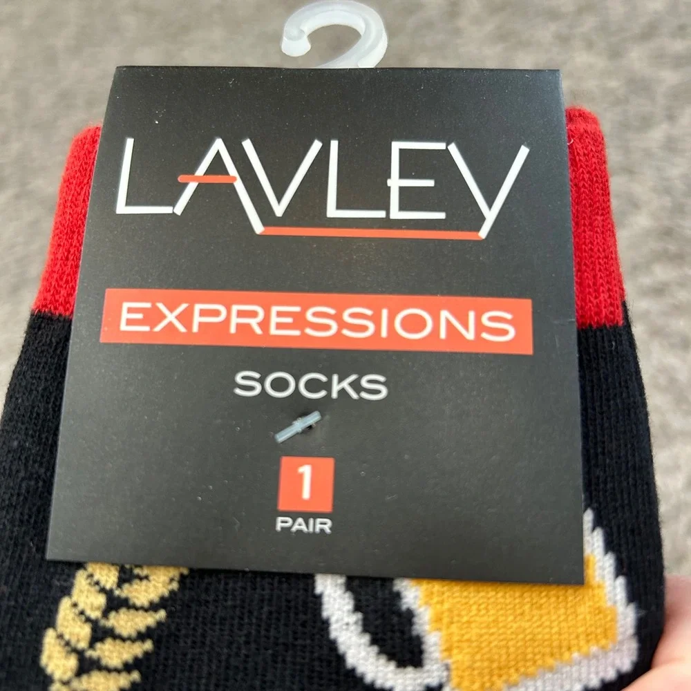 Lavley Expressions Socks Beer‎ Bottle if you can read this bring me some beer